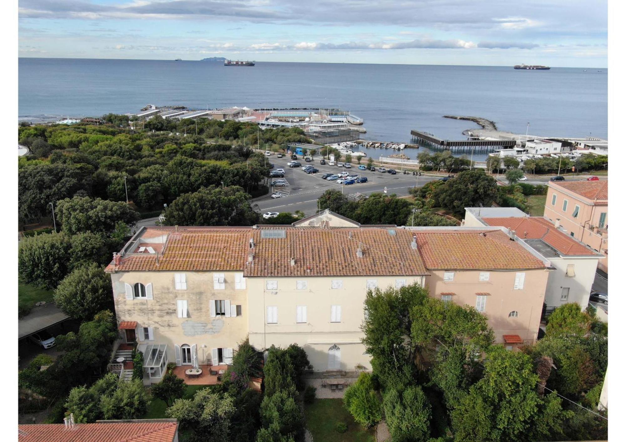 Villa Anselmi - Arteindiretta Livorno Exterior foto